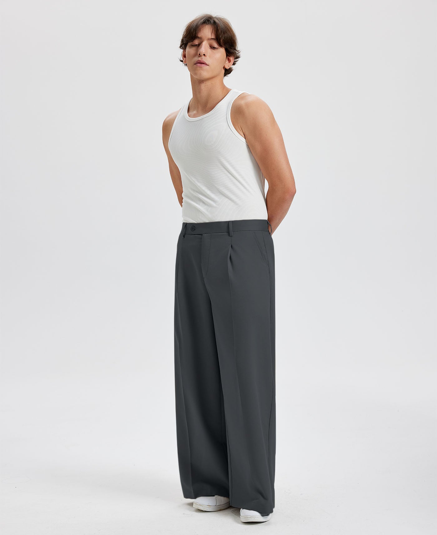 Mens Oversized Baggy Pleated Pants — Wide Leg & Drawstring