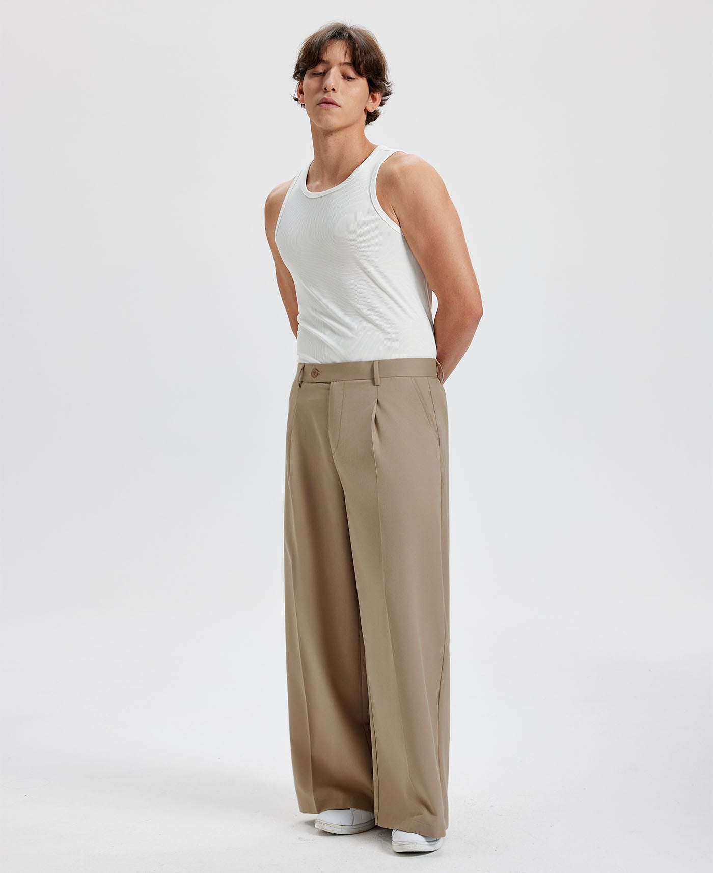 Mens Oversized Baggy Pleated Pants — Wide Leg & Drawstring