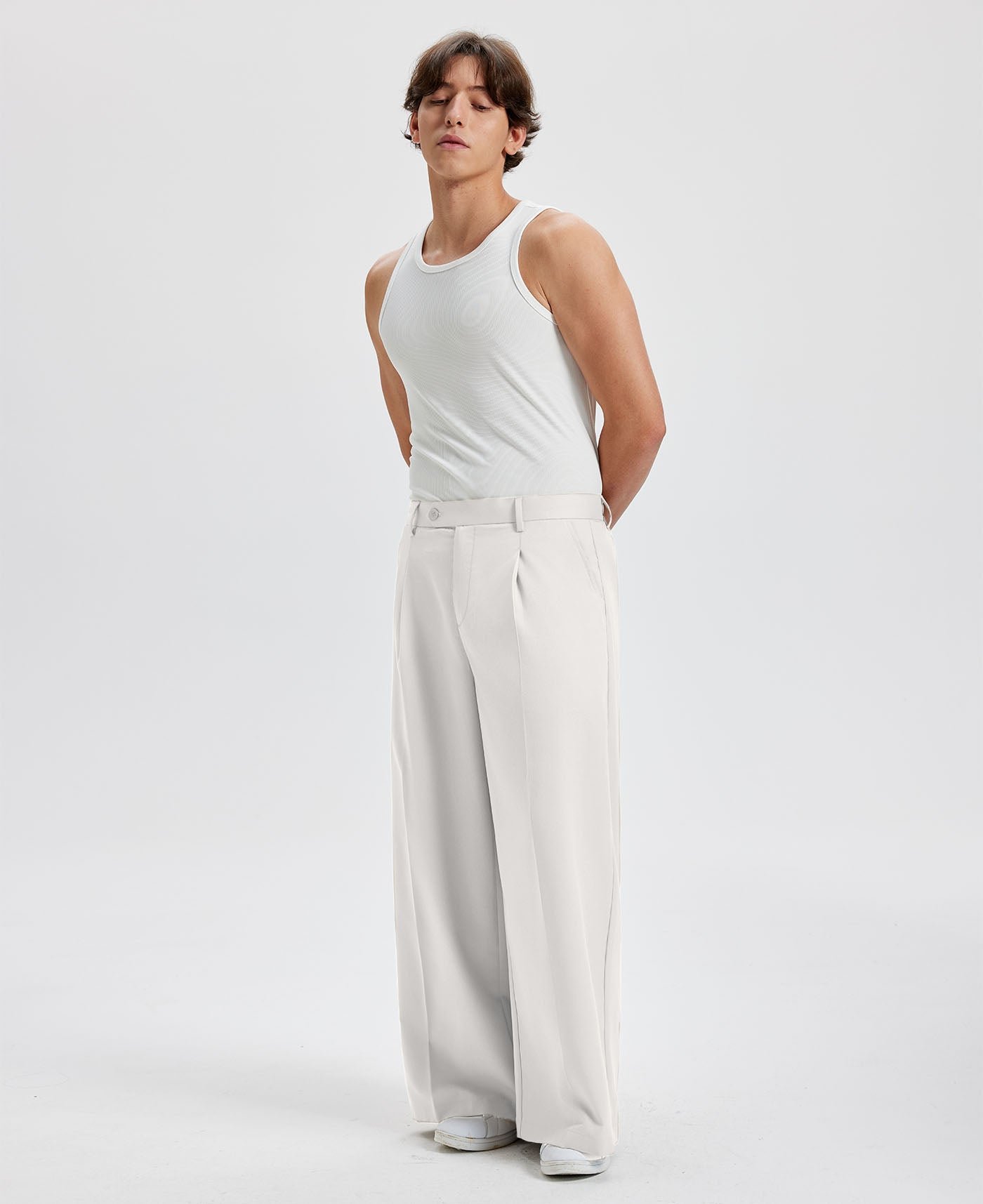 Mens Oversized Baggy Pleated Pants — Wide Leg & Drawstring
